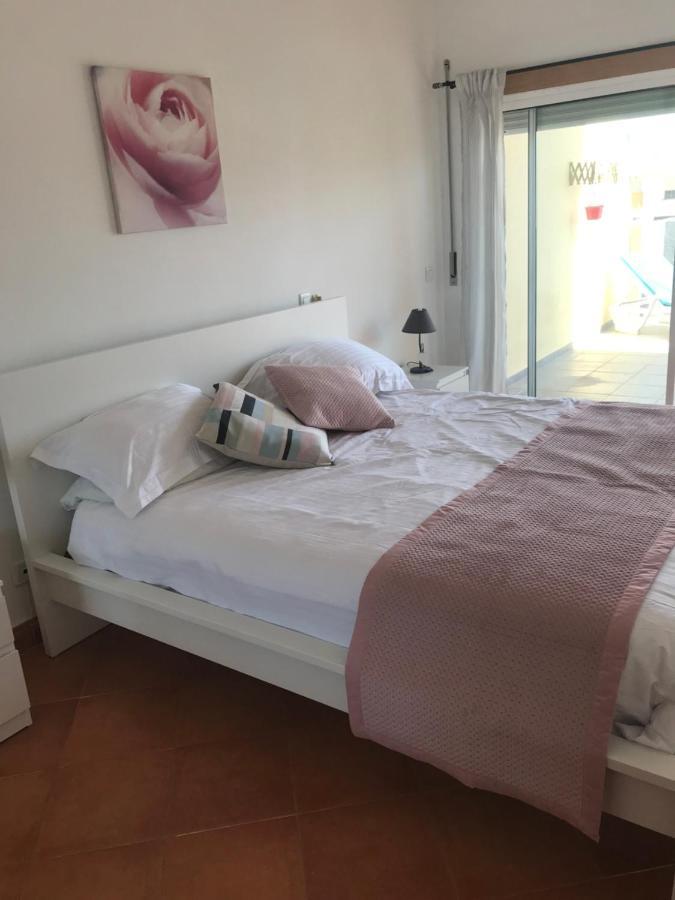 Condo Do Mar Lovely First Floor Apartment With Pool Lagos Eksteriør bilde